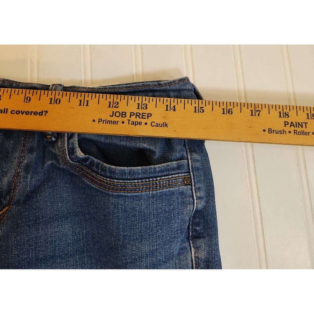 Levis Womens 4 Blue Denim Cuffed Capri Jeans Medium Wash Stretch Cropped Beach - Picture 5 of 6
